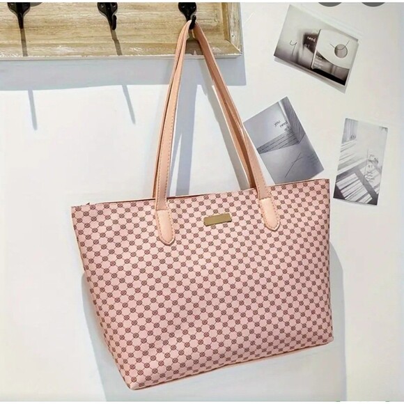cute pink fuax leather everyday tote - Picture 3 of 3